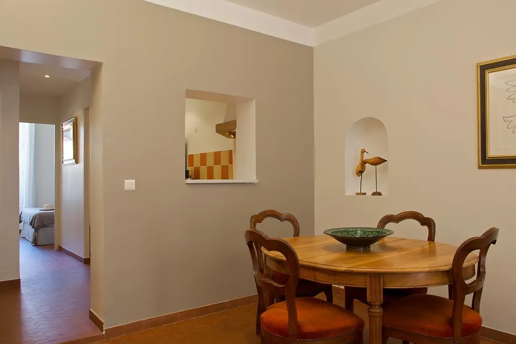 15 Cours Massena Apartment Antibes