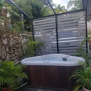 Francis Nook Bourg Mulatresse Apartment San Juan