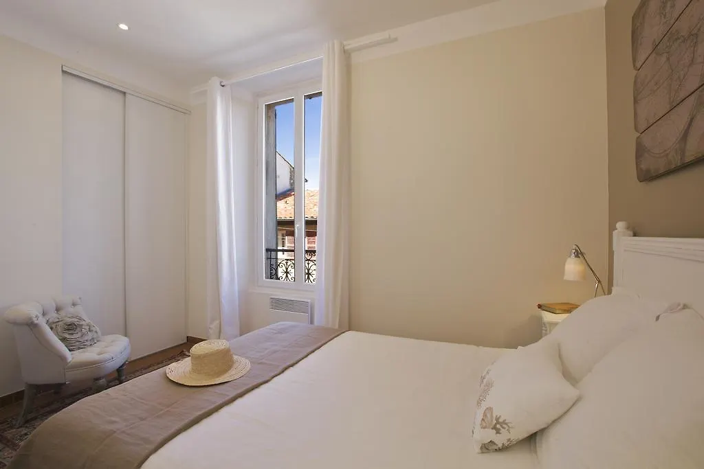 15 Cours Massena Apartment Antibes 0*,  France